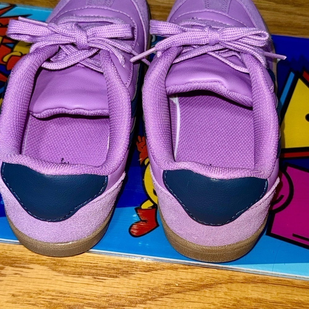 Girls New Cat And Jack Purple Shoes Size US 5​​​​​​​​ - Picture 3 of 4